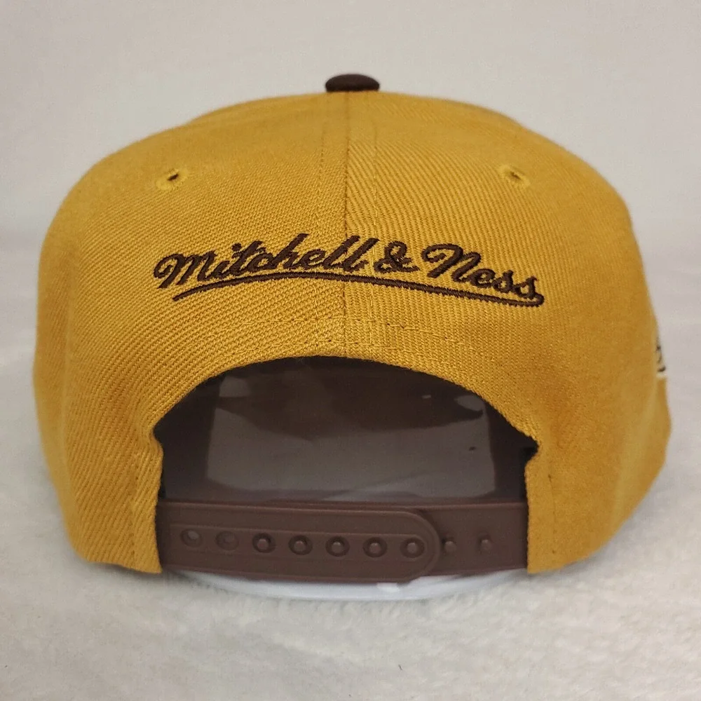 Miami Heat Mitchell &‎ Ness NBA Snapback Hat Cap Green 3D Logo Khaki Brown NWT